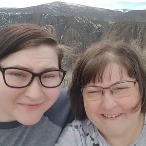 Meet your Posher, Heidi